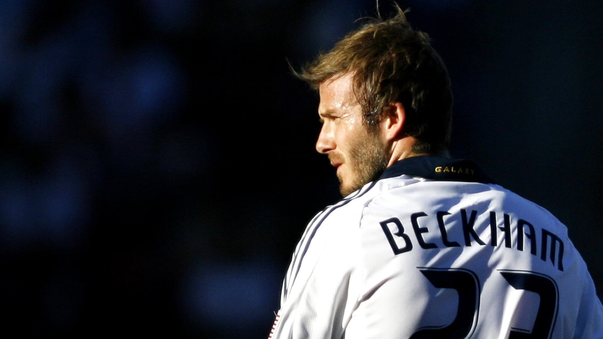 《电竞行业人才需求激增：从培训到职业路径全解析》，电竞人才的发展前景